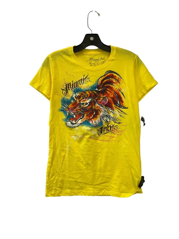 women's T-shirts with asymmetrical hemlinesTop Short Sleeve By Miami Ink Size: L