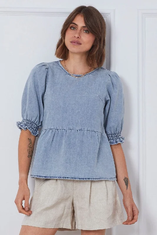 women's tops for those who want to add a touch of elegance and sophistication to their everyday wearBlue Top Short Sleeve Relaxed Linen