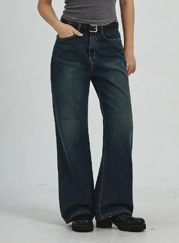 women's denim jeans for a casual FridayWide Leg Jeans CN28